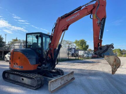 HITACHI ZX65USB